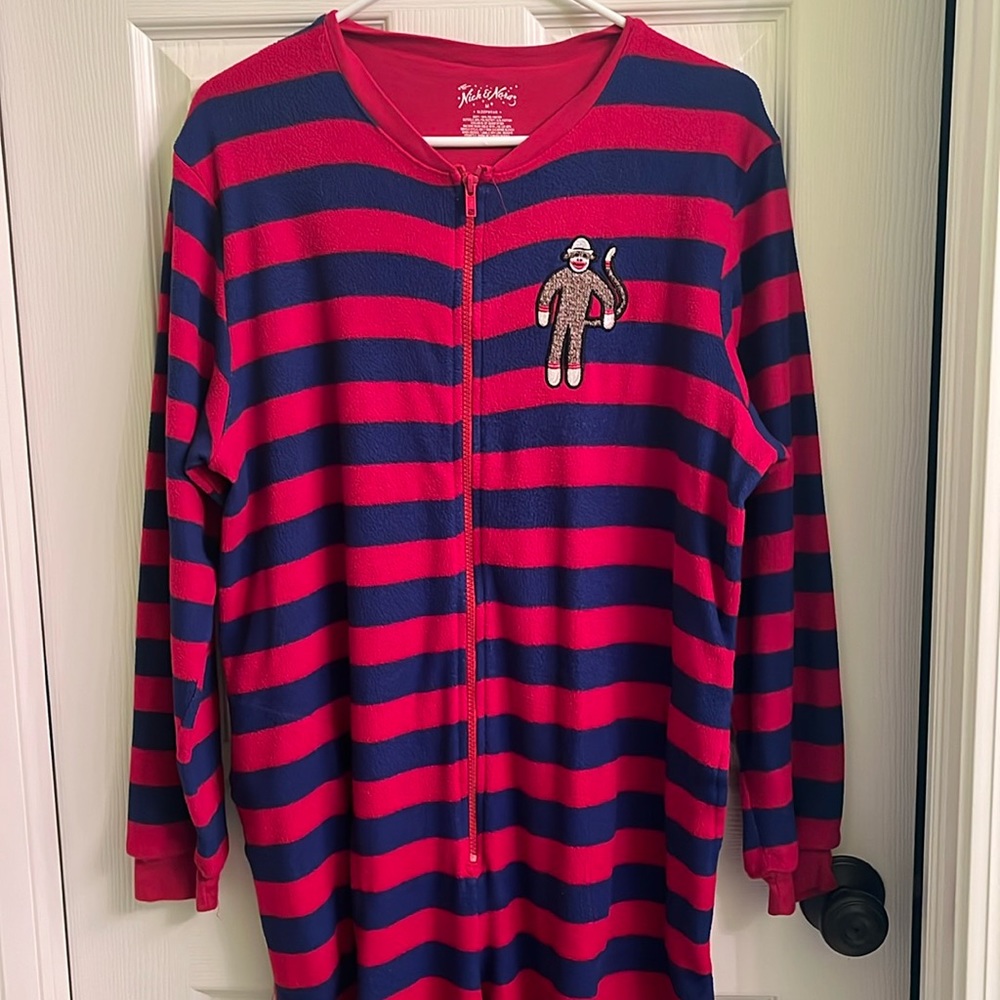 Footed pajamas/onesie